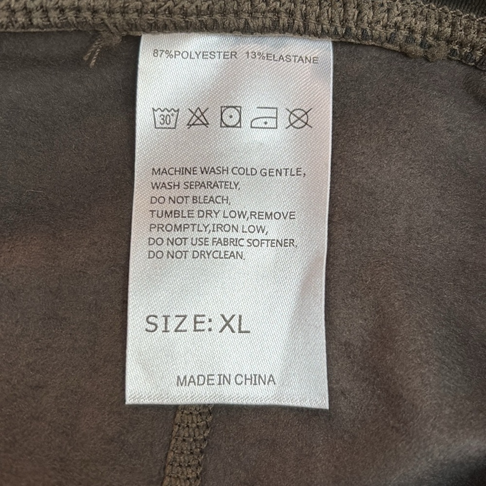 NWT Gradual Leggings. Size XL - Picture 8 of 8